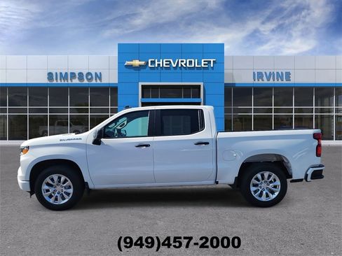 Used 2025 Chevrolet Silverado 1500 Custom image 5