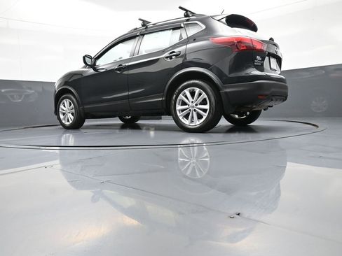 Used 2017 Nissan Rogue Sport S w/ S Appearance Package FWD image 30