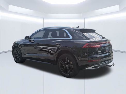 Used 2022 Audi Q8 Premium w/ Convenience Package AWD/4WD image 6
