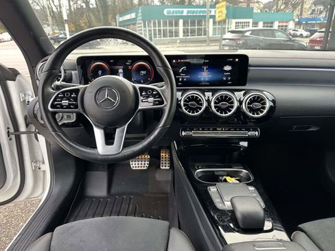 Used 2022 Mercedes-Benz CLA 250 4MATIC image 20