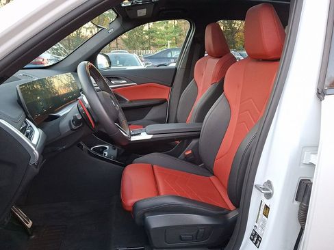 Used 2025 BMW X1 M35i image 11