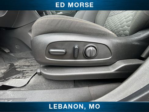 Certified 2020 Chevrolet Equinox LT FWD image 32