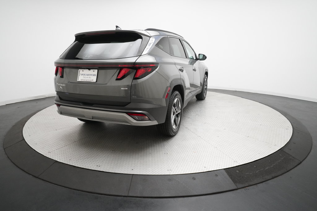 Used 2025 Hyundai Tucson SEL AWD/4WD image 13