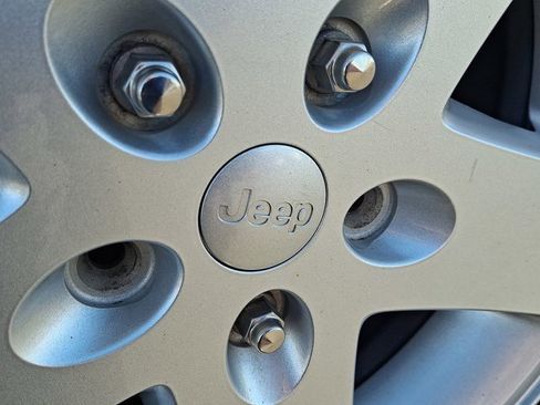 Used 2017 Jeep Wrangler Unlimited Sport w/ Quick Order Package 23S image 28