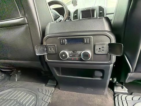 Used 2020 Ford Expedition Limited w/ Equipment Group 301A AWD/4WD image 14
