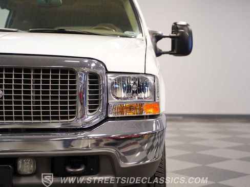 Used 2002 Ford Excursion XLT image 20