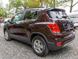 Used 2022 Chevrolet Trax LT w/ LT Convenience Package image 4