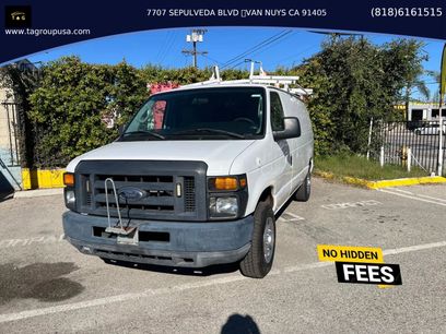 Used 2013 Ford E-150 and Econoline 150 Van 3D