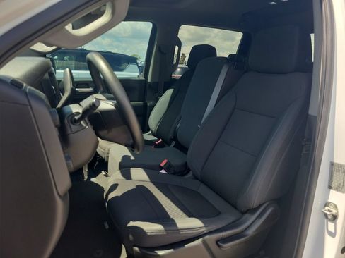 Used 2019 Chevrolet Silverado 1500 Custom Trail Boss w/ Custom Convenience Package AWD/4WD image 15
