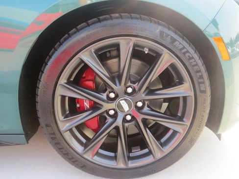 Used 2026 Cadillac CT5 V w/ Technology Package RWD image 11