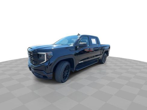Used 2023 GMC Sierra 1500 Elevation AWD/4WD image 4