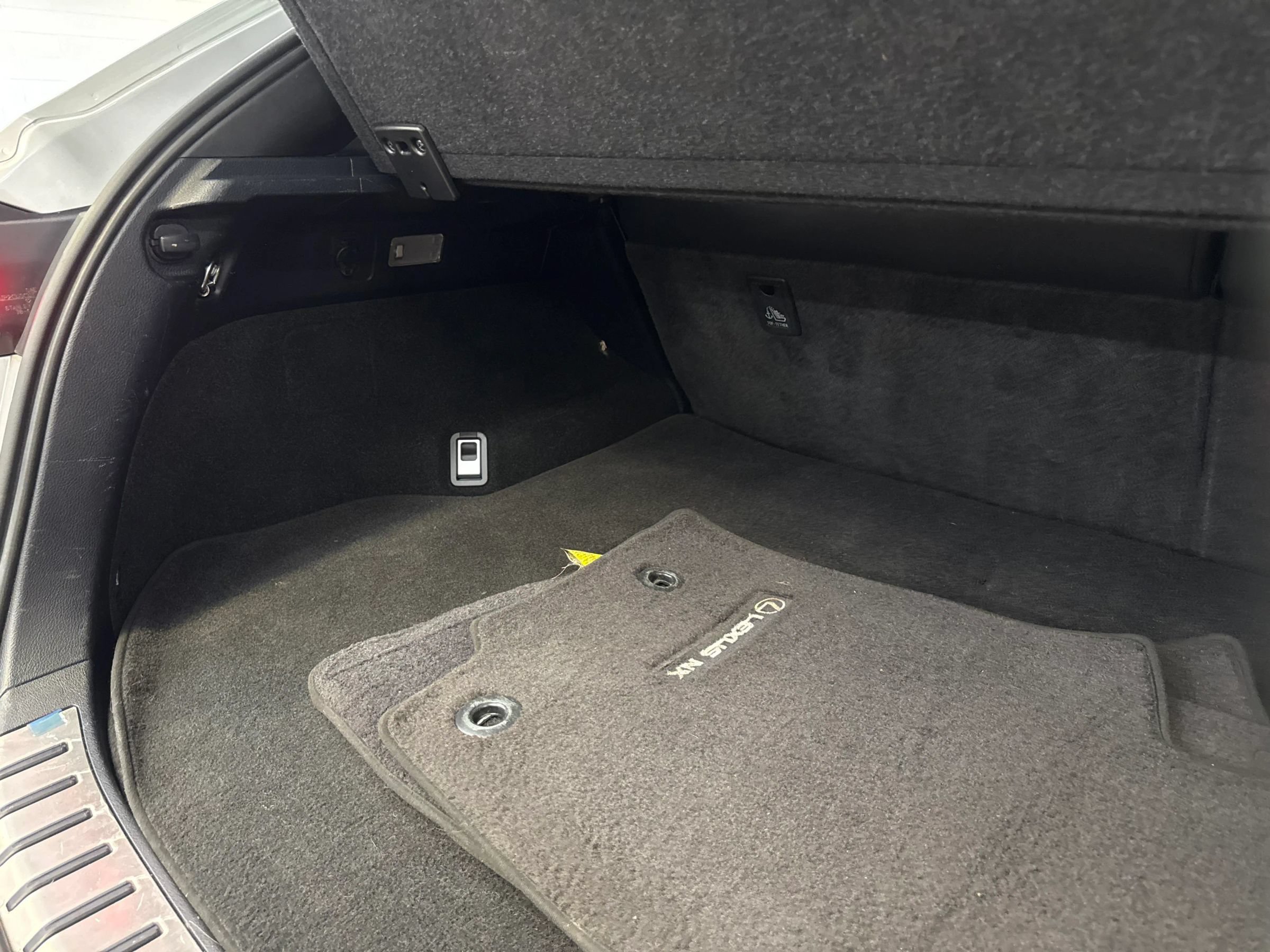 Used 2017 Lexus NX 200t F Sport w/ F Sport Premium Package FWD image 27