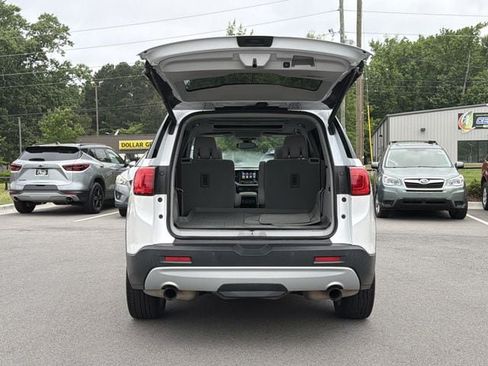 Used 2018 GMC Acadia SLT FWD image 14