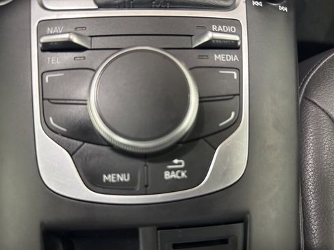 Used 2016 Audi A3 e-tron Premium w/ 17" Wheel Package image 41