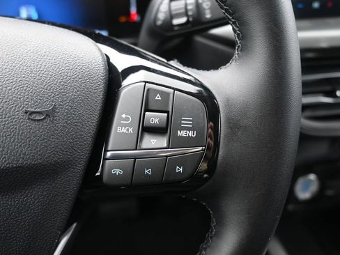 New 2026 Ford Escape SE FWD image 18