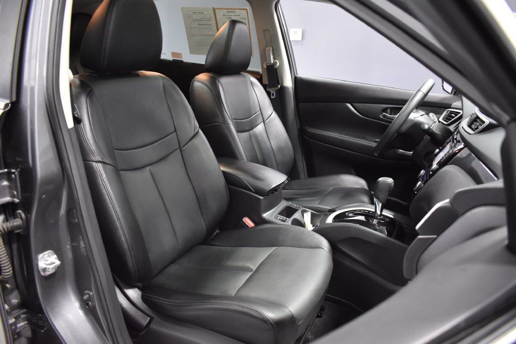Used 2015 Nissan Rogue SL w/ SL Premium Package AWD/4WD image 13