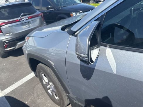 Used 2025 Toyota RAV4 XLE image 9