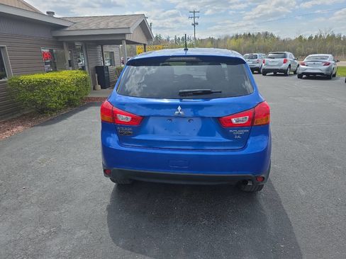 Used 2015 Mitsubishi Outlander Sport ES FWD image 7
