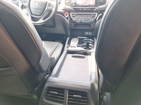 Used 2023 Honda Ridgeline Black Edition image 33