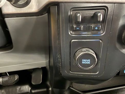 Used 2022 Ford F150 XL w/ Trailer Tow Package image 24