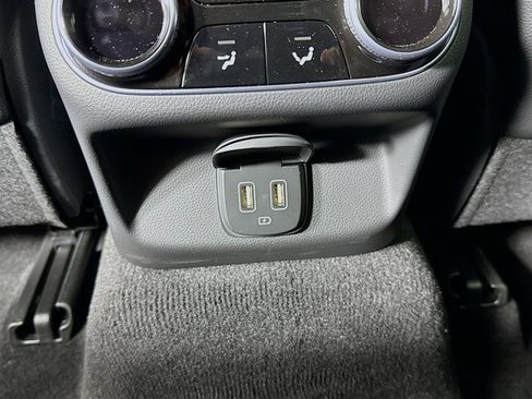 New 2023 Genesis Electrified GV70 Advanced image 27