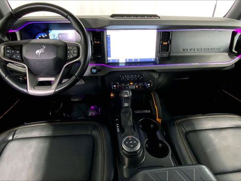 Used 2023 Ford Bronco Badlands w/ Sasquatch Package image 15