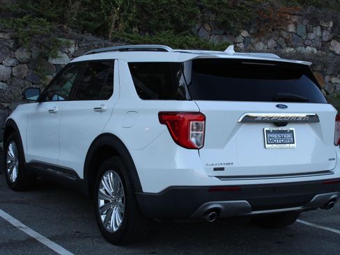 Used 2020 Ford Explorer Limited image 7
