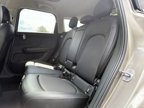 Used 2018 MINI Cooper Countryman FWD image 8