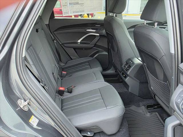 New 2026 Audi Q5 Premium Plus AWD/4WD image 12