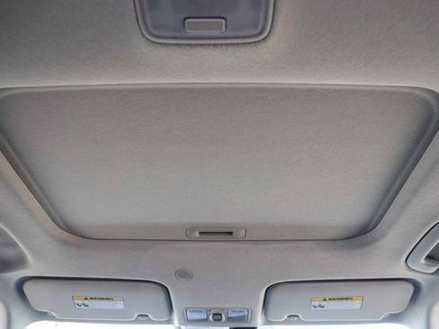 New 2026 Hyundai Venue SEL FWD image 19