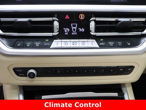 Used 2020 BMW 330i Sedan w/ Convenience Package image 20