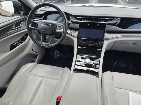 Used 2023 Jeep Grand Cherokee L Overland w/ Advanced Protech Group III image 48