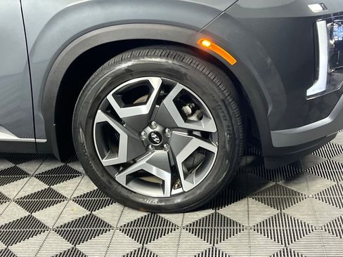 Used 2023 Hyundai Palisade SEL image 12