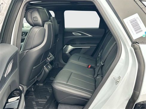 New 2026 Cadillac Lyriq Premium Sport image 11