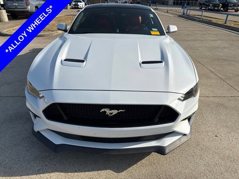 Used 2018 Ford Mustang GT Premium w/ GT Performance Package RWD image 2