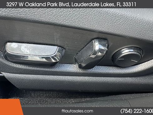 Used 2019 Lexus UX 200 w/ Premium Package FWD image 20