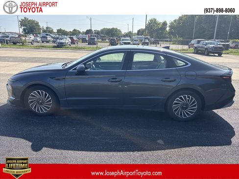 Used 2024 Hyundai Sonata Limited FWD image 1