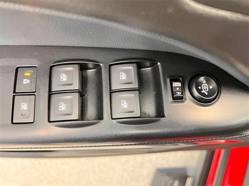 Used 2020 Chevrolet Colorado Z71 image 14