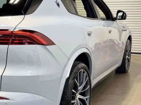 Used 2023 Maserati Grecale Modena image 51