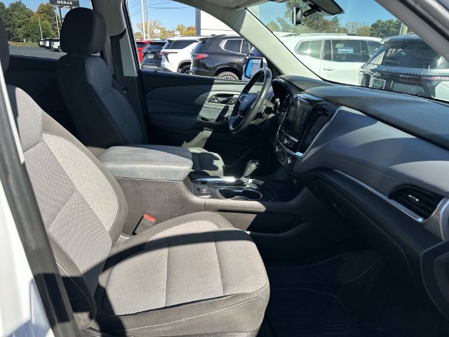 Certified 2019 Chevrolet Traverse LT FWD image 25