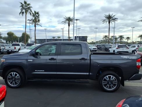Used 2018 Toyota Tundra SR5 image 7