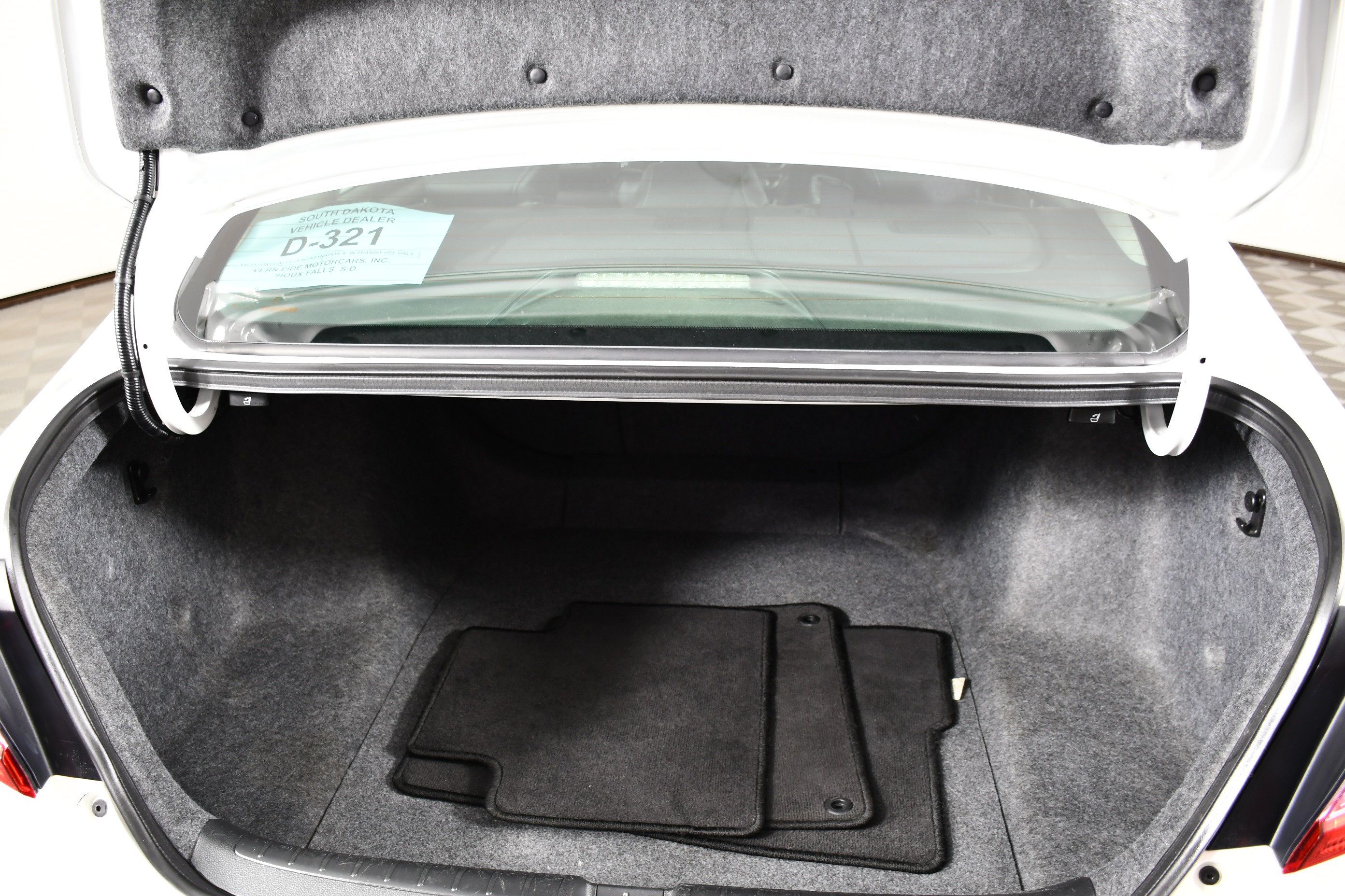 Used 2018 Honda Accord Touring image 49