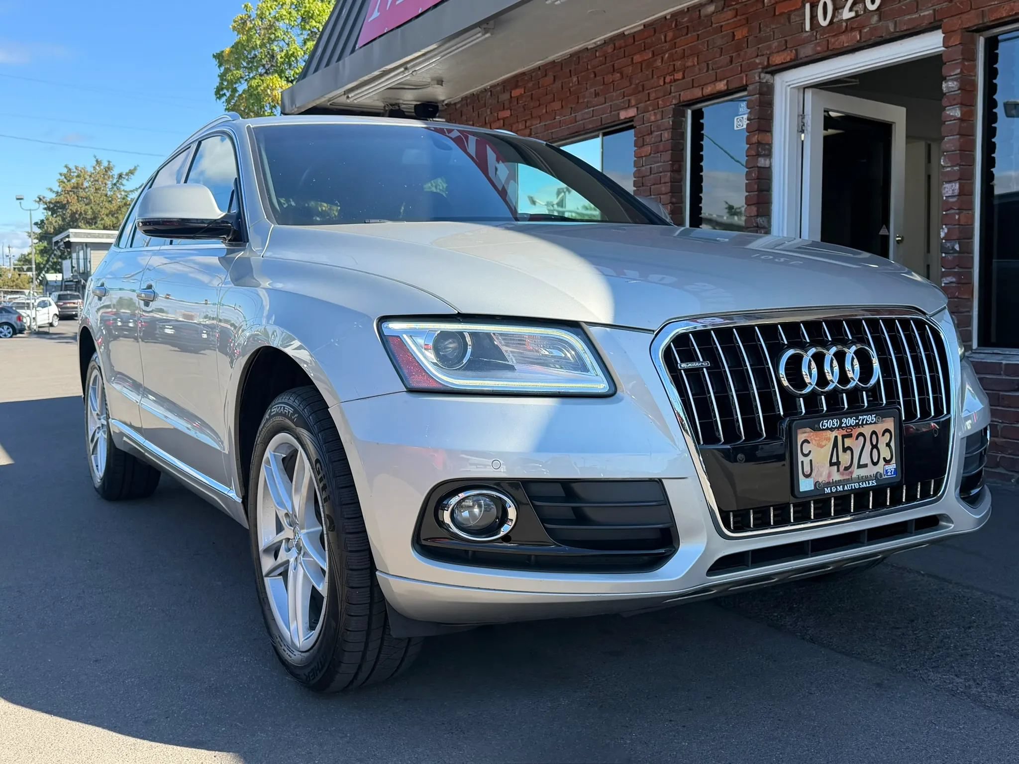 Used 2015 Audi Q5 2.0T Premium Plus w/ Technology Package AWD/4WD image 15