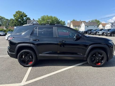 Used 2026 Chevrolet Equinox RS w/ LPO, Floor Liner Package AWD/4WD image 5