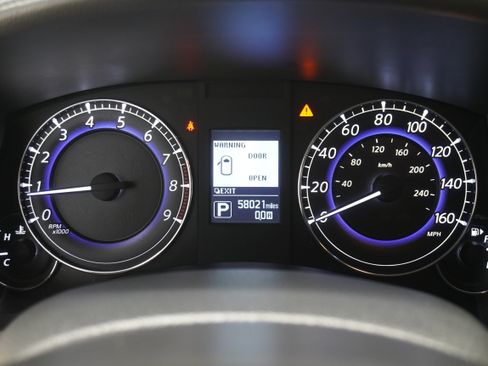 Used 2017 INFINITI QX50 2WD w/ Technology Package image 17