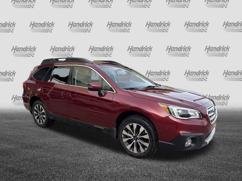 Used 2016 Subaru Outback 2.5i Limited image 2