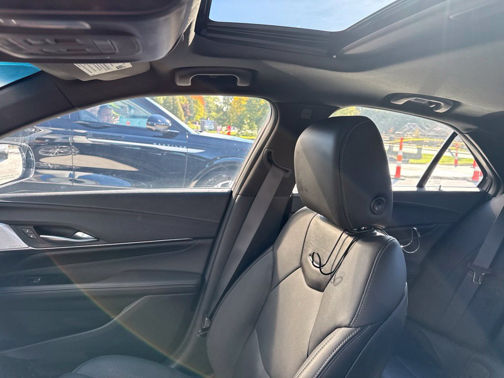 Used 2020 Cadillac CT4 Premium Luxury AWD/4WD image 22