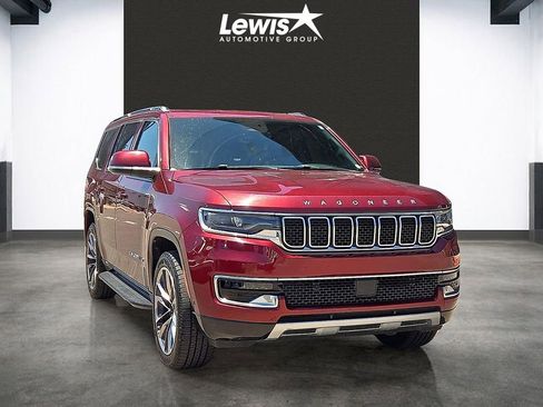 Used 2022 Jeep Wagoneer Series II w/ Premium Group I AWD/4WD image 6