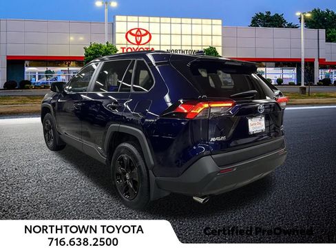 Used 2024 Toyota RAV4 XLE image 3