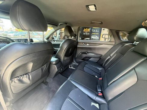 Used 2021 Kia K5 GT-Line FWD image 16